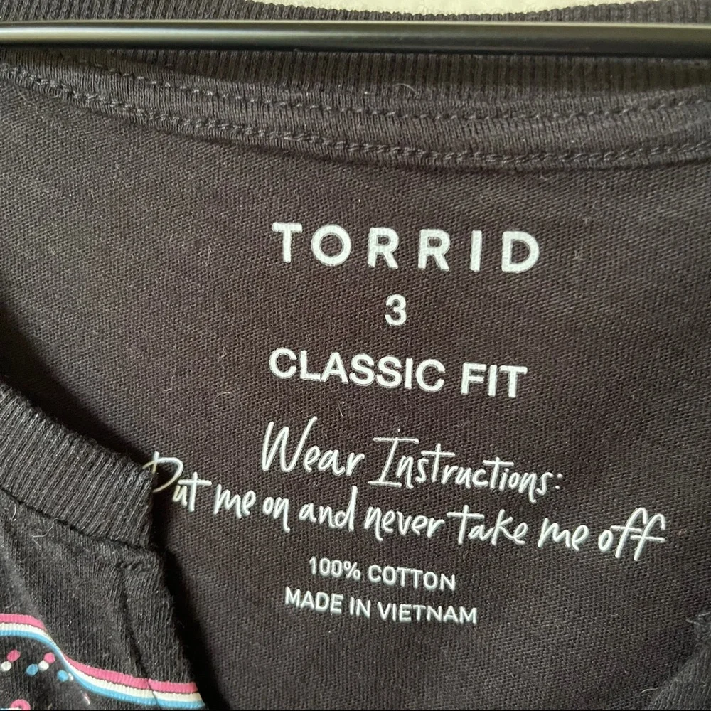 Torrid | Luna Tarot Split Neck Tank - Picture 3 of 5